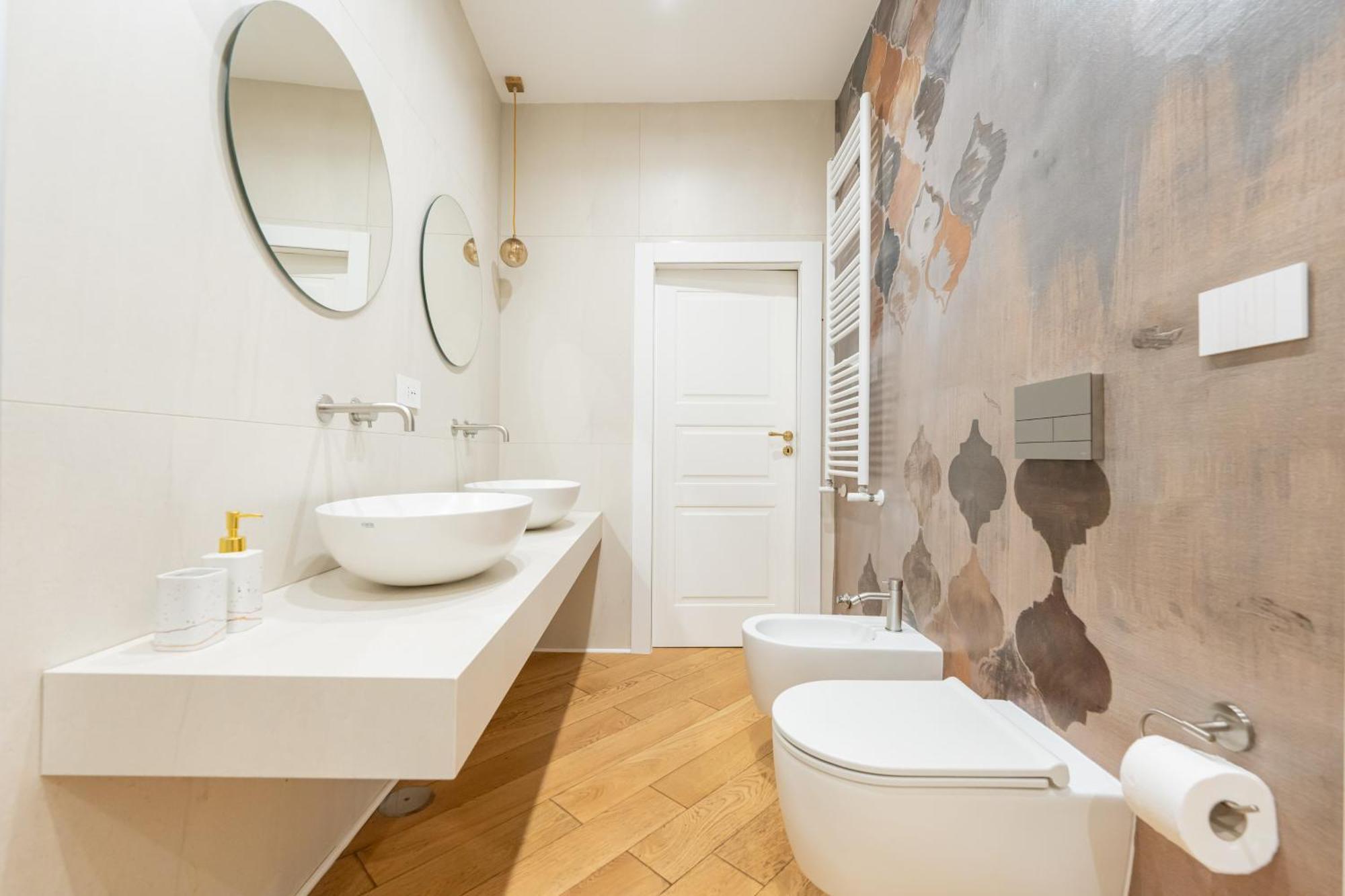 Apartamento Aristocrat Chiaia Bridge *